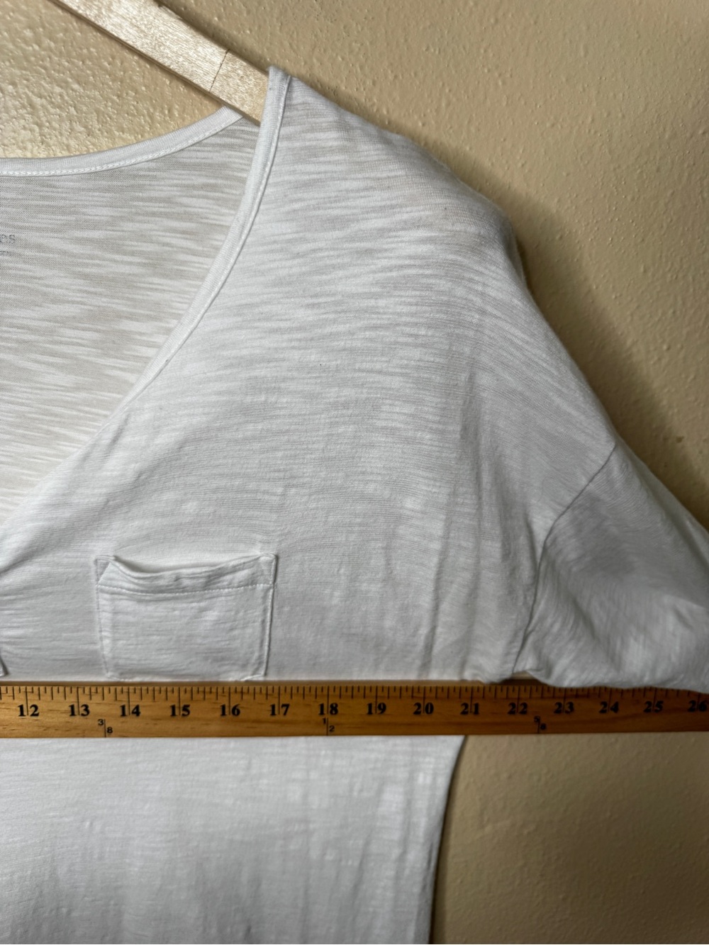 Vineyard Vines Henley Men’s Medium White Long Sleeve Cotton Blend Preppy Casual - Picture 6 of 7